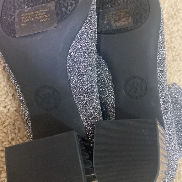 Michael kors NEW silver metallic sock boot stretch fabric heels size 6 - Picture 10 of 12